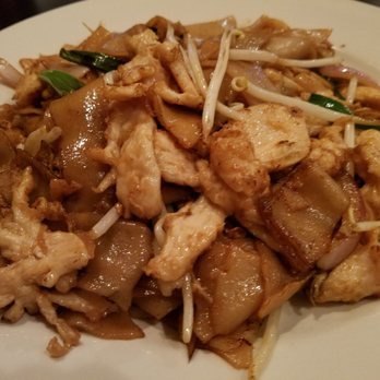 Malaya Kitchen - Chow Fun - Noodles Near Me - Charlotte, North Carolina