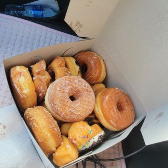 Jenny's Donuts - Donuts Near Me - Redlands, California