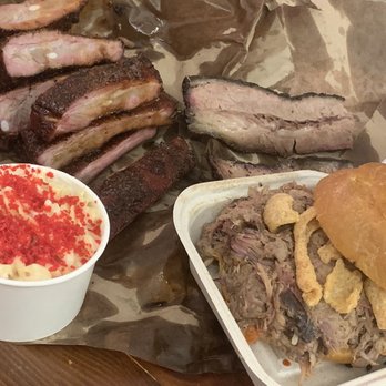 ZIG ZAG BBQ - Pork Spare Ribs, Pulled Porker Sammish, Brisket, and Queso Mac. - Barbeque Near Me - Philadelphia, Pennsylvania ZIG ZAG BBQ - Pork Spare Ribs, Pulled Porker Sammish, Brisket, and Queso Mac. - Barbeque Near Me - Philadelphia, Pennsylvania