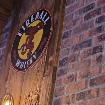 Craftu Kitchen & Tap House - Sports Bars Near Me - Wantagh, New York