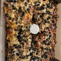 Detroit Style Pizza