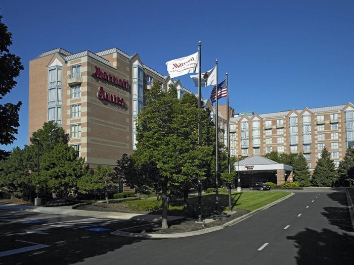 HAMPTON INN & SUITES DOWNERS GROVE CHICAGO Updated September 2024