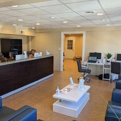 Apple Home Care - Our executives are at your service.