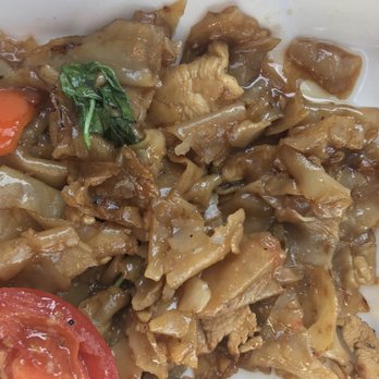 Srisiamchai Thai Restaurant - Thai Near Me - Gresham, Oregon