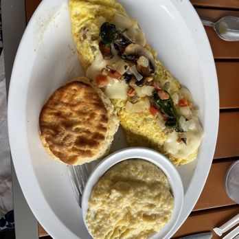 2nd Street Cafe - Veggie omelette cheesy grits and biscuit - Breakfast & Brunch Near Me - Cedar Key, Florida