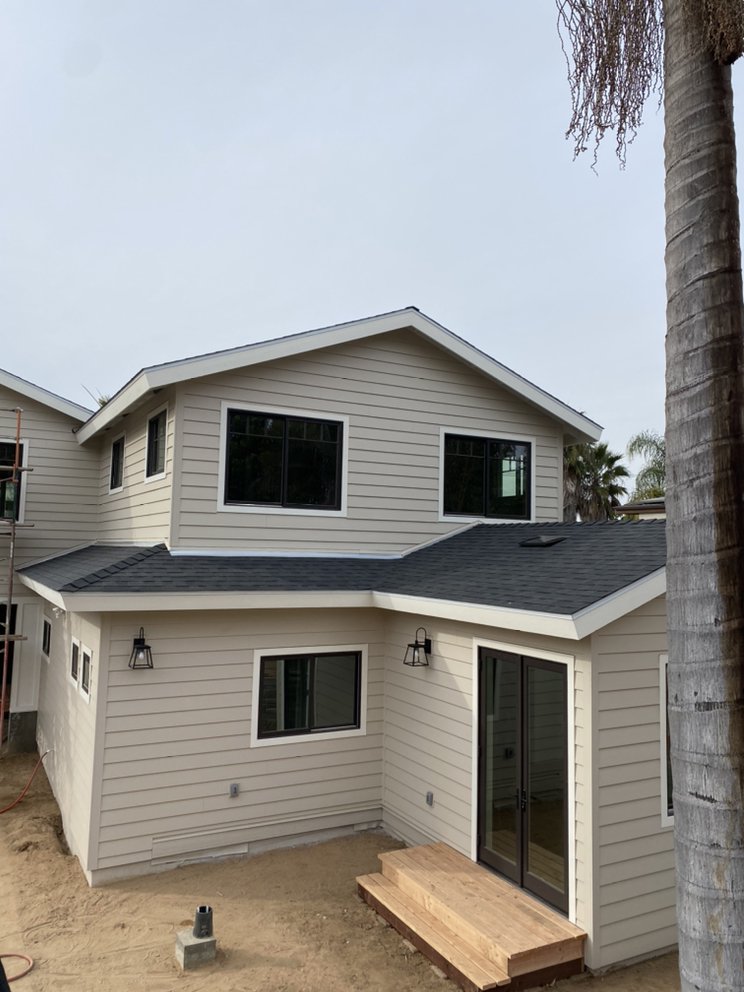 Slide of Lalira Hernandez