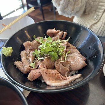 Waraku - Wagyu Roast Beef Bowl - Izakaya Near Me - Torrance, California