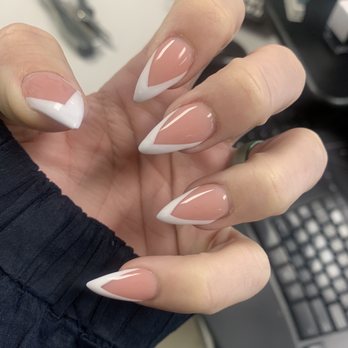 Luxury Nail Spa - White Tip Short Stiletto - Nail Salons Near Me - Tracy, California Luxury Nail Spa - White Tip Short Stiletto - Nail Salons Near Me - Tracy, California