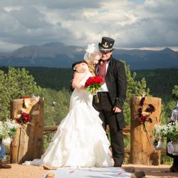 Tihsreed Lodge - Wedding on stormy day.