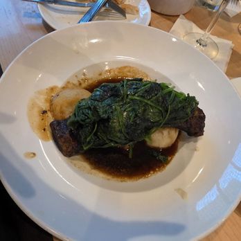 Drago's Seafood Restaurant - Short ribs with mashed potatoes and spinach. - Seafood Near Me - New Orleans, Louisiana Drago's Seafood Restaurant - Short ribs with mashed potatoes and spinach. - Seafood Near Me - New Orleans, Louisiana