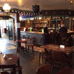 Claddagh - Inside the best pub in Newmarket!