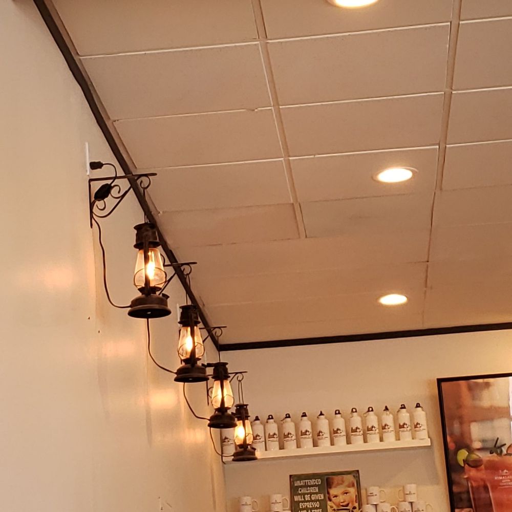 Himalayan Coffee - Coffee & Tea Near Me - Seattle, Washington