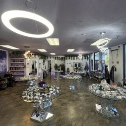 Intuitive Eye Crystals - Retail space so beautiful