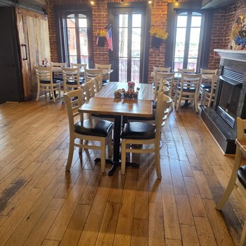 Iron Rooster - Cocktail Bars Near Me - Annapolis, Maryland Iron Rooster - Cocktail Bars Near Me - Annapolis, Maryland