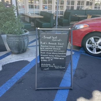 Rick's Restaurant - Cuban Near Me - Palm Springs, California