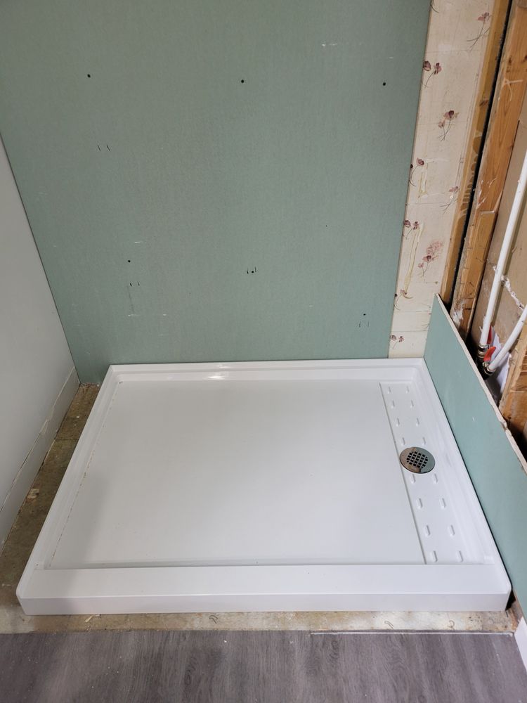 Slide of Projects by Poppe