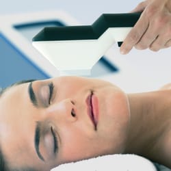 Derma Light Haarentfernung - Dauerhafte Haarentfernung am Gesicht