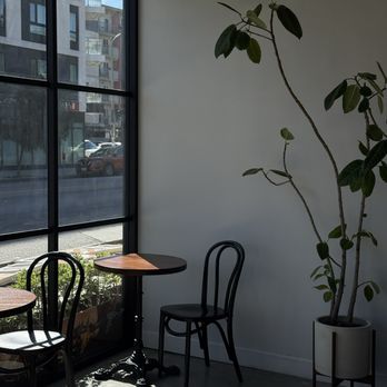 20g - Coffee & Tea Near Me - Los Angeles, California
