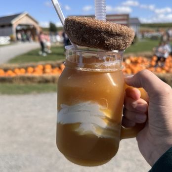 Wickham Farms - Apple cider slushie - Mini Golf Near Me - Penfield, New York