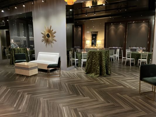 Bing on Broad by null