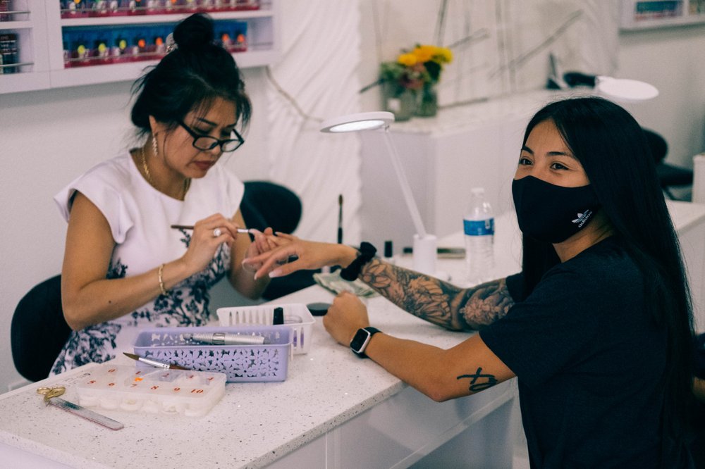 VALENCIA NAILS & SPA 39 Photos & 18 Reviews 568 N Eastern Ave, Las