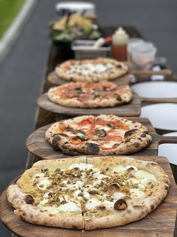 Ash & Ale Pizza Truck by Village Social Logo