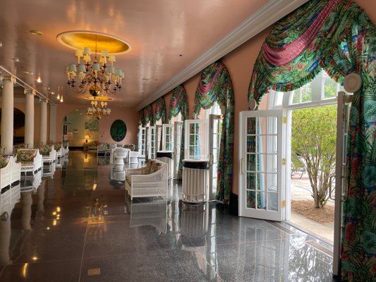 The Greenbrier by null