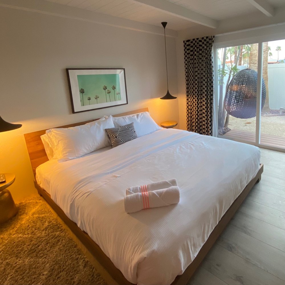 The Weekend - Bedroom - Hotels Near Me - Palm Springs, California The Weekend - Bedroom - Hotels Near Me - Palm Springs, California