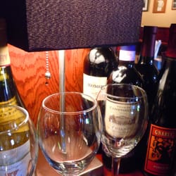 Arena Patio Restaurant - Wine Service
