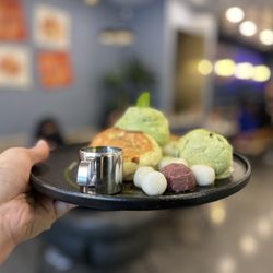 Fufu Pancake Cafe - Matcha soufflé pancakes