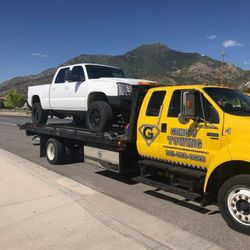 Geno's Towing