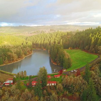 Camp Tilikum - Aerial view of Camp Tilikum. Photo by Kevin Straub. - Summer Camps Near Me - Newberg, Oregon Camp Tilikum - Aerial view of Camp Tilikum. Photo by Kevin Straub. - Summer Camps Near Me - Newberg, Oregon