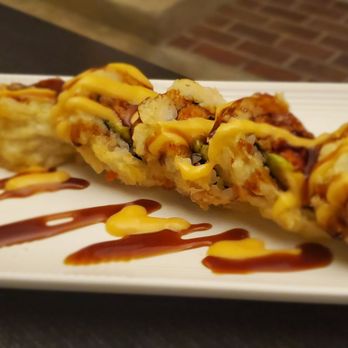 Show Sushi - Tempura Spicy Tuna - Sushi Bars Near Me - San Dimas, California
