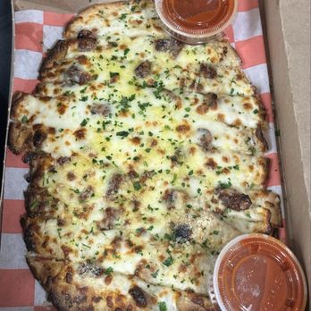 All' Assassina - GARLIC-CHEESE FLATBREAD - Italian Near Me - Union, New Jersey