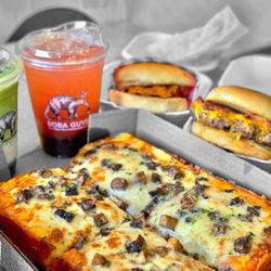 Local Kitchens - Square pie guys mushroom pizza| @whaevaeats
