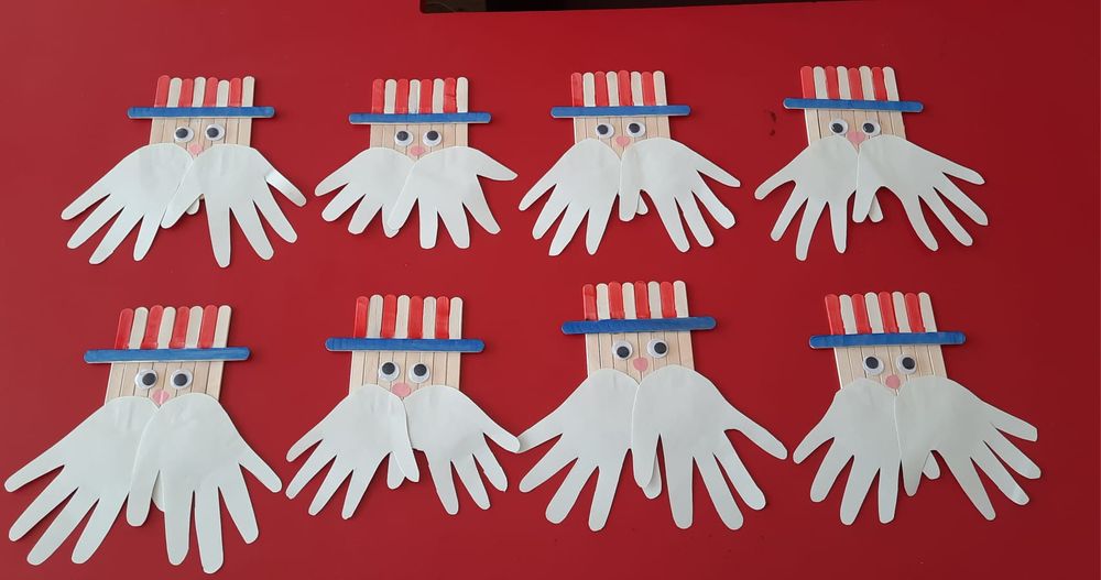 Happy Hugs Daycare and Preschool - childcare center in Houston, TX