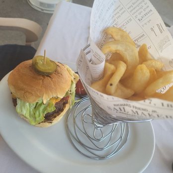 Anchor Down Dockside - Burger - Seafood Near Me - Seaford, New York
