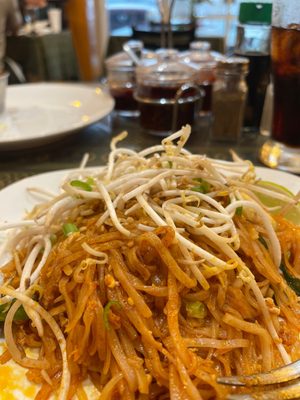 Sawaddee Ka Thai Cuisine & Pho by null
