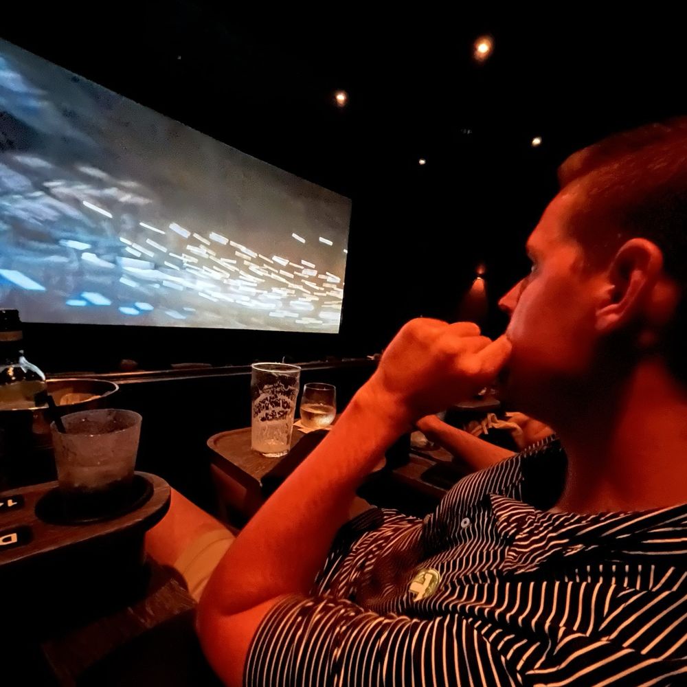 CMX Cinebistro Hyde Park - Cinema Near Me - Tampa, Florida CMX Cinebistro Hyde Park - Cinema Near Me - Tampa, Florida