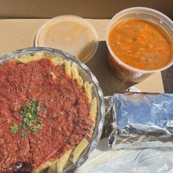 Capri Restaurant - Penne with meat sauce, pasta fagioli soup and garlic bread