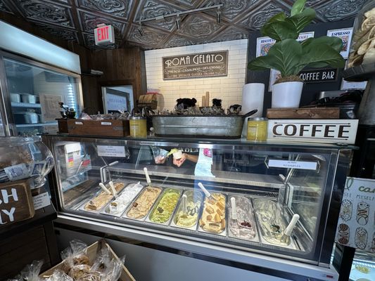 TABLE Caffé by null