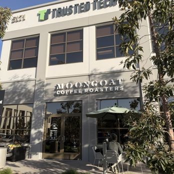 MoonGoat Coffee Roasters - Coffee & Tea Near Me - Irvine, California