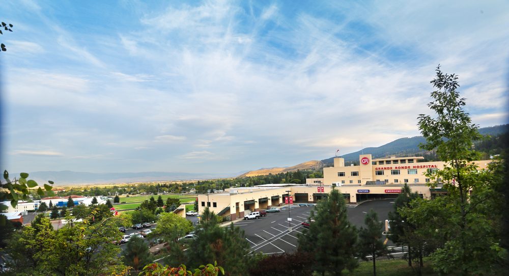 GRANDE RONDE HOSPITAL Updated September 2024 13 Reviews 900