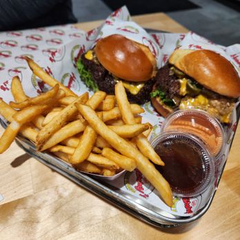 Hammy’s Smash Burgers - Single Smash  & Jalapeno Smash - Burgers Near Me - Clovis, California