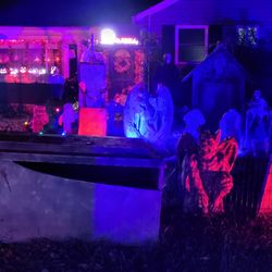 Creepy Nights on Calamo - Front left of the graveyard