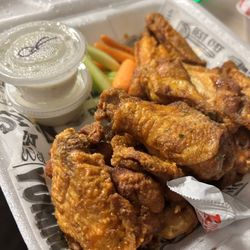 Smokin' Jimmies Chicken & Seafood - 12 piece hot (not really hot )