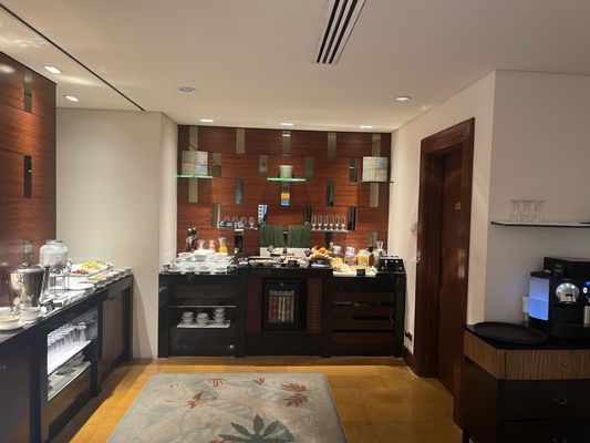 Edsa Shangri-La, Manila by null