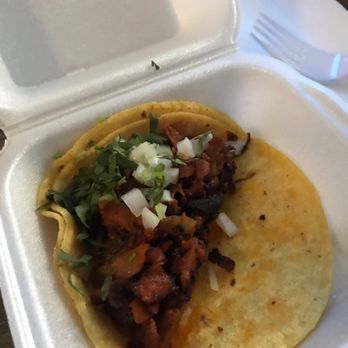 El Huarache - Al pastor taco. It was kinda dry and tasteless. - Mexican Near Me - Bermuda Dunes, California El Huarache - Al pastor taco. It was kinda dry and tasteless. - Mexican Near Me - Bermuda Dunes, California