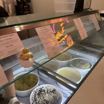 Lomichi - Desserts Near Me - Sugar Land, Texas Lomichi - Desserts Near Me - Sugar Land, Texas