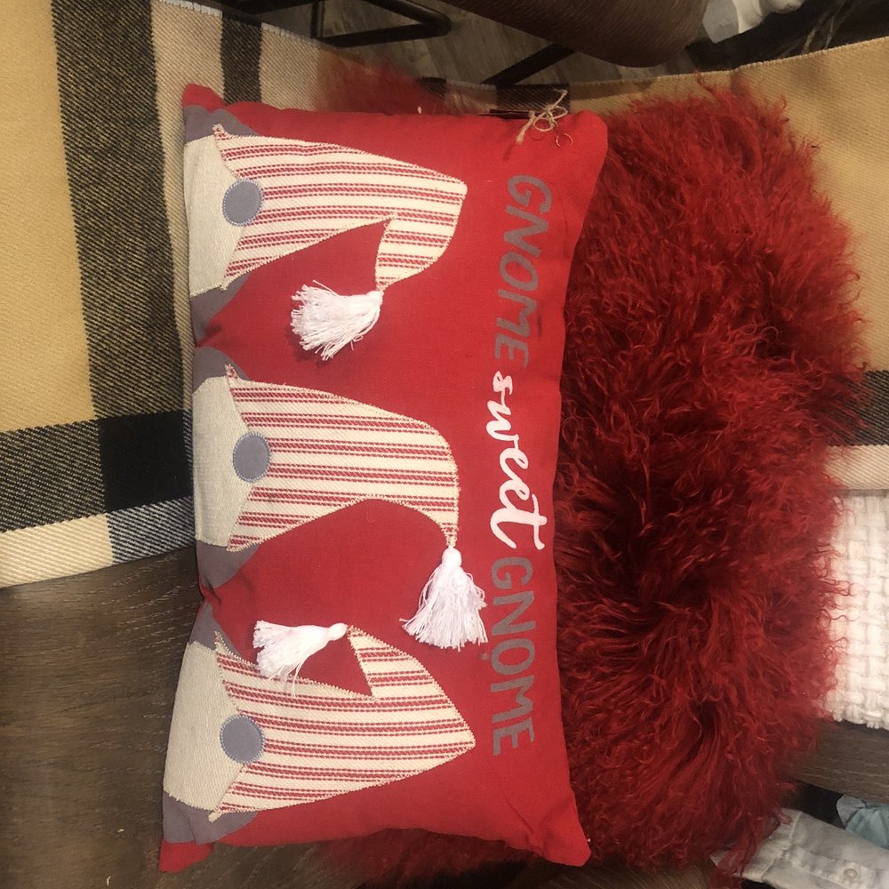 Frenchie's Flutes & Fleur's - Christmas pillow - Bakeries Near Me - Chelan, Washington